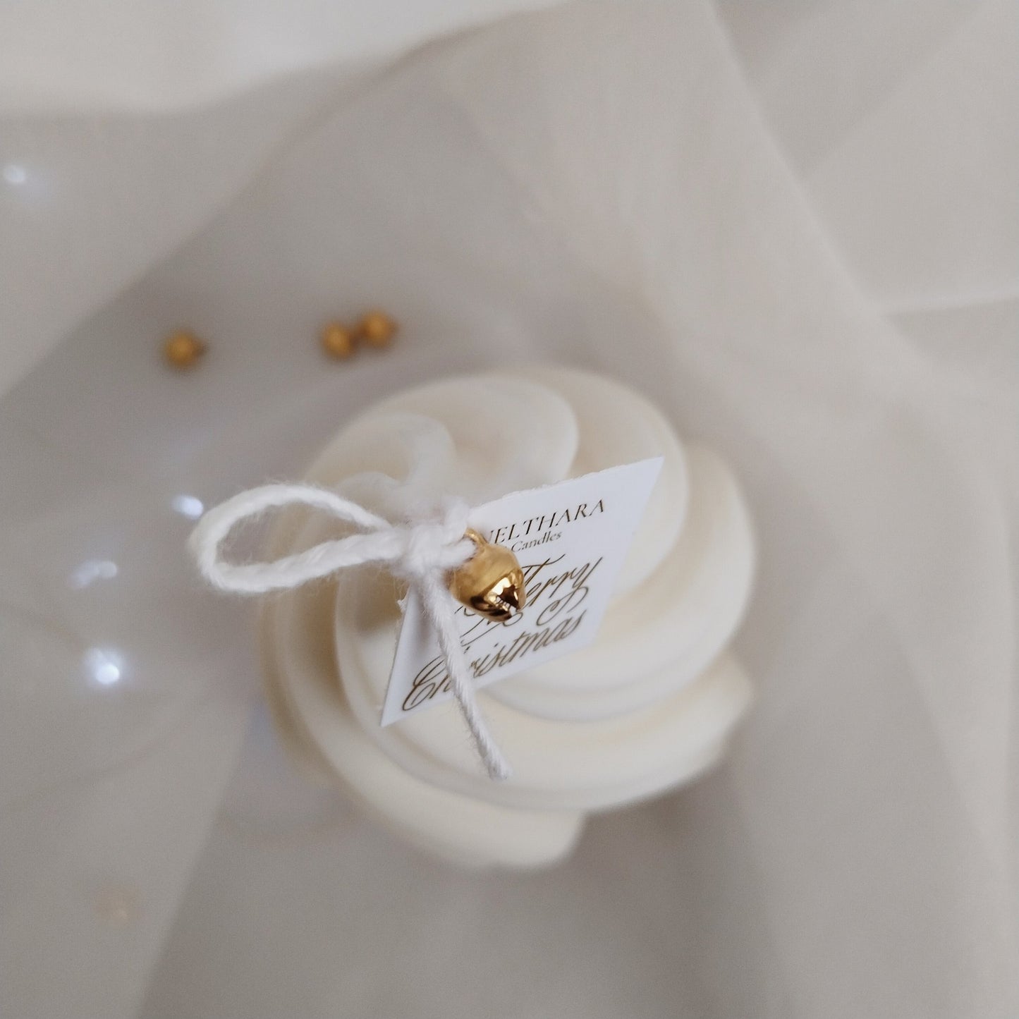 Vela de soja natural en forma de árbol de navidad, hecho a mano y con aroma chistmas spirit, bosque navideño fresco