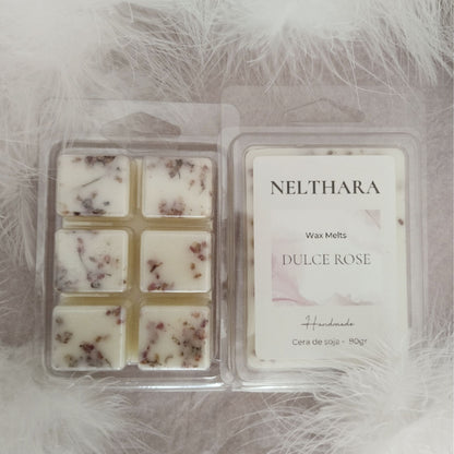Wax melts dulce rose, aroma a rosa empolvada y vainilla, hecha de cera de soja natural, aromas naturales y artesanos para el hogar. Ideal regalos de boda, pareja y amor.