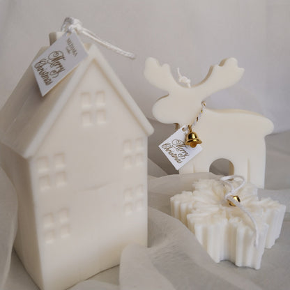 pack regalo especial navidad, decorativo y aromático, hecho a mano con cera de soja natural. pack especial navideño, casita navidad, reno y copo de nieve.