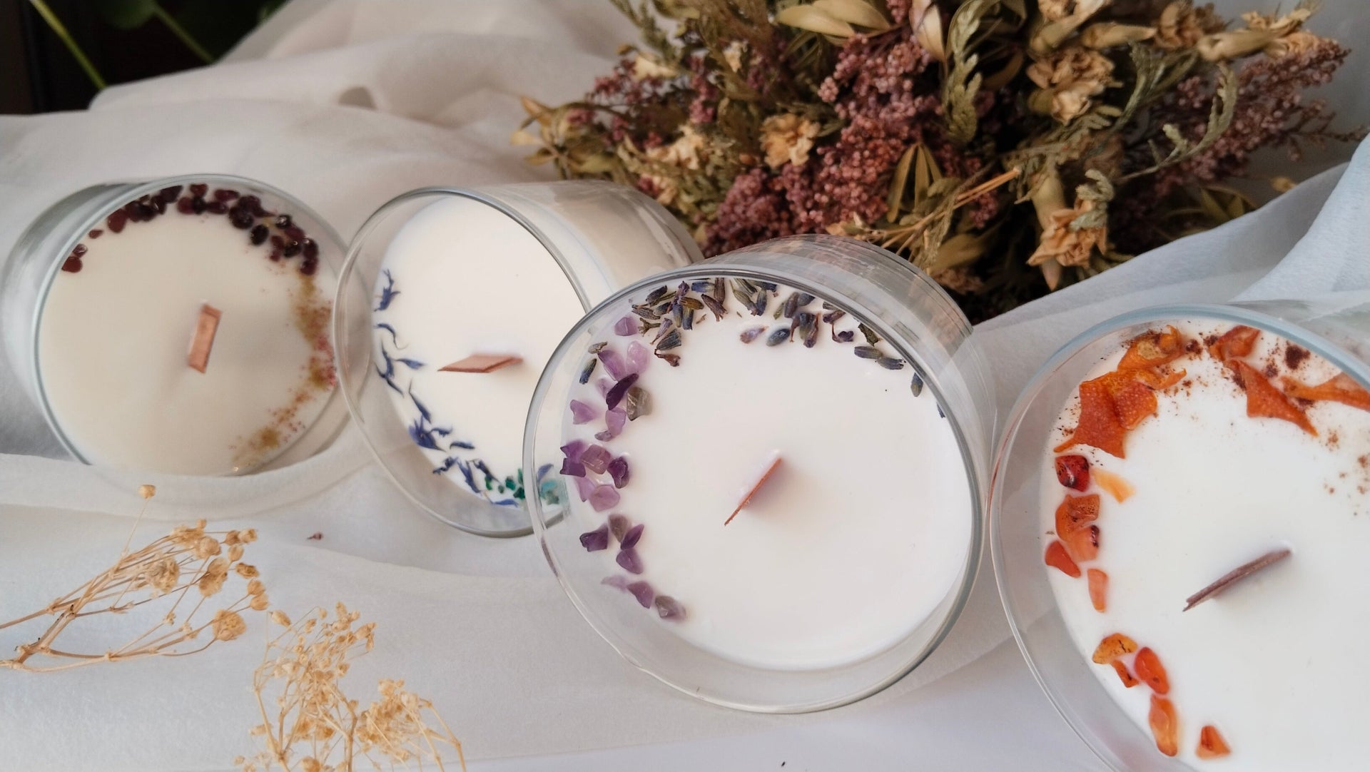velas aromáticas hechas a mano de cera de soja, naturales con minerales, libre de tóxicos. 